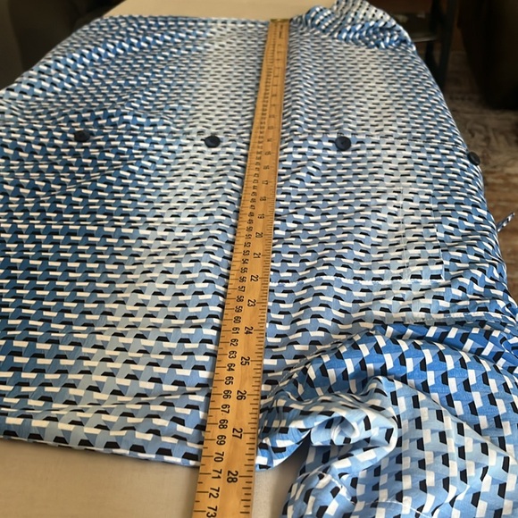 Tommy Bahama
Veracruz Cay Ombre Geo Short Sleeve Woven Shirt Sz XXL - Picture 10 of 10